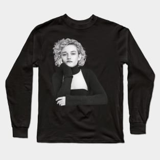 Julia Garner / 1994 Long Sleeve T-Shirt